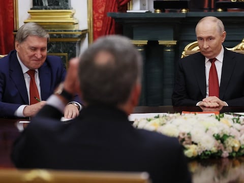 Russische media zien geen diplomatieke doorbraak na Amerikaans bezoek, Kremlin noemt het “te vroeg” voor vervolggesprekken