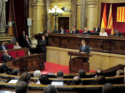 Artur Mas kondigde de datum aan in het parlement.