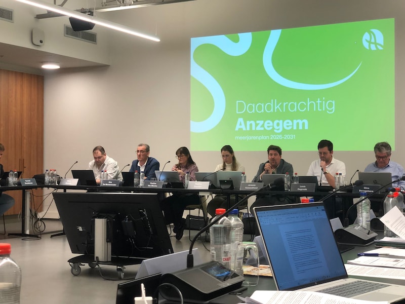 Van fietsmarkeringen tot Village Bizar: gemeenteraad van Anzegem komt dinsdag opnieuw samen