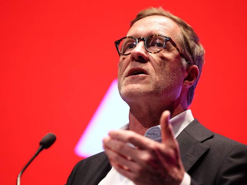 Magnette: “Regering heeft burgers aan hun lot overgelaten tijdens hittegolf”