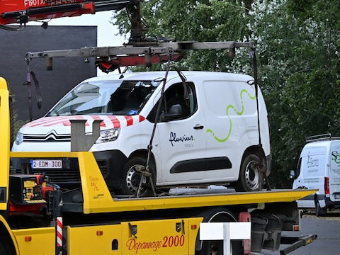De politie vond de wagen terug aan de Uilenbaan in Wommelgem.