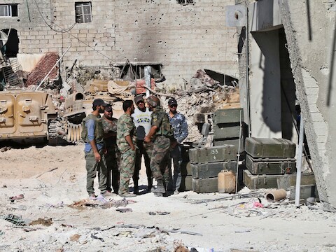 Syrische soldaten in Jobar.