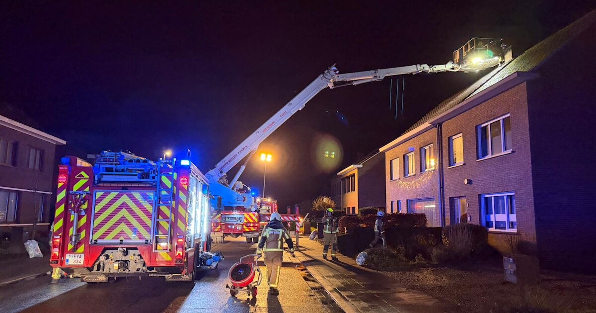 Woningbrand in Ranst, mogelijk door defecte kachel | Regio | HLN.be