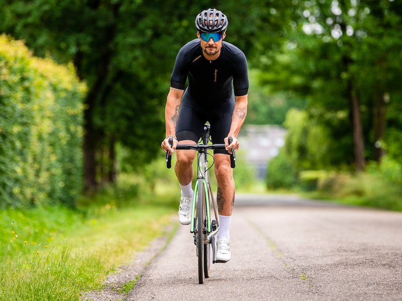 “Kies het juiste zadel en let op je houding om problemen te voorkomen”: 9 tips van Tom Boonen voor wie straks weer op de fiets kruipt