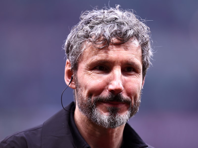 Vindt u Mark van Bommel de juiste keuze als nieuwe bondscoach? Geef hier uw mening!