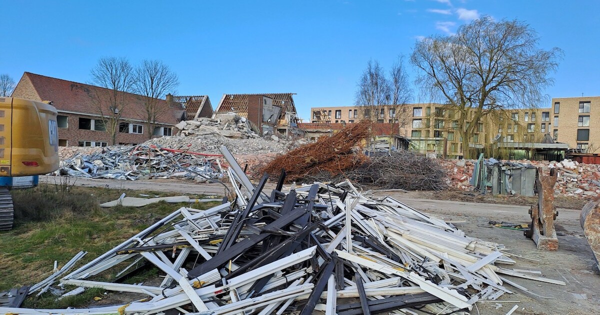 Afbraak voormalig woonzorgcentrum O.L.V. Van Troost in Westkapelle gaat nieuwe fase in | Knokke-Heis
