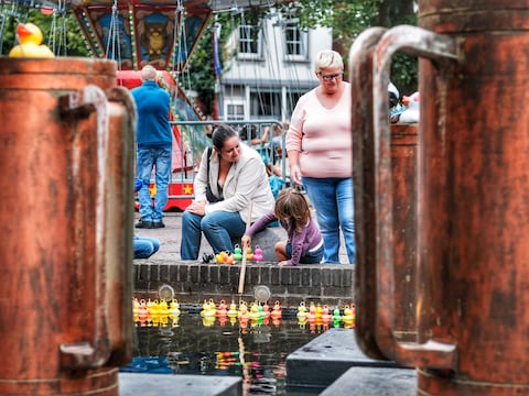Tijdens Keizer Kriek wordt het dorpsplein van Olen-Centrum omgevormd tot een groot speelparadijs voor kinderen.