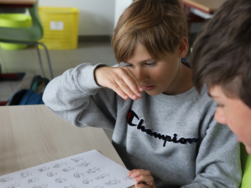 Geef je handen de hoofdrol: Zandhoven organiseert workshop Gebarentaal