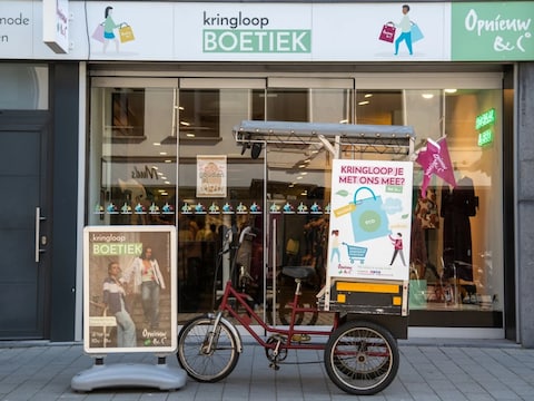 Kledingboetiek Opnieuw & Co in Lier 