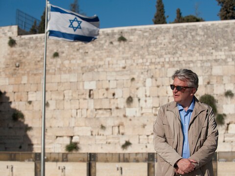 Prins Laurent bezocht dinsdag in Jeruzalem onder meer de Klaagmuur.