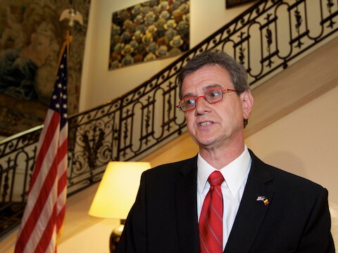 Howard Gutman, de Amerikaanse ambassadeur in België, ligt onder vuur bij Newt Gringrich door een vermeend 'antisemitische' uitspraak.