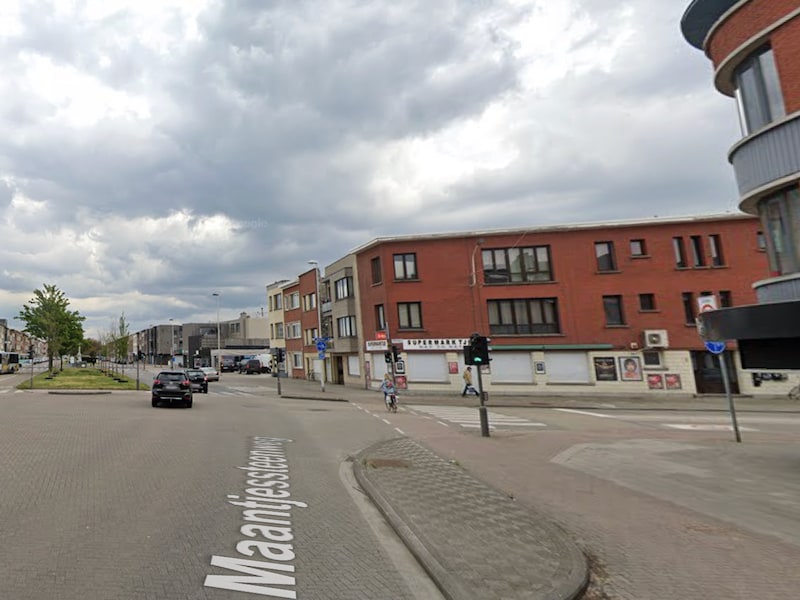 Nieuwe verkeerslichten op komst: een maand lang gefaseerde hinder op as Maantjessteenweg – Ringlaan