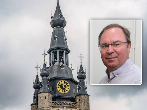 archiefbeeld van de toren van de Sint-Maartenskerk / (inzet: archiefbeeld van Koen Cosaert)