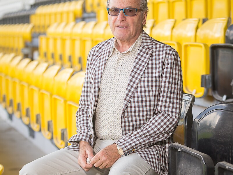Something is rotten in the State of Sporting Lokeren: spelers stappen massaal naar vakbond Sporta na schrijnende toestanden
