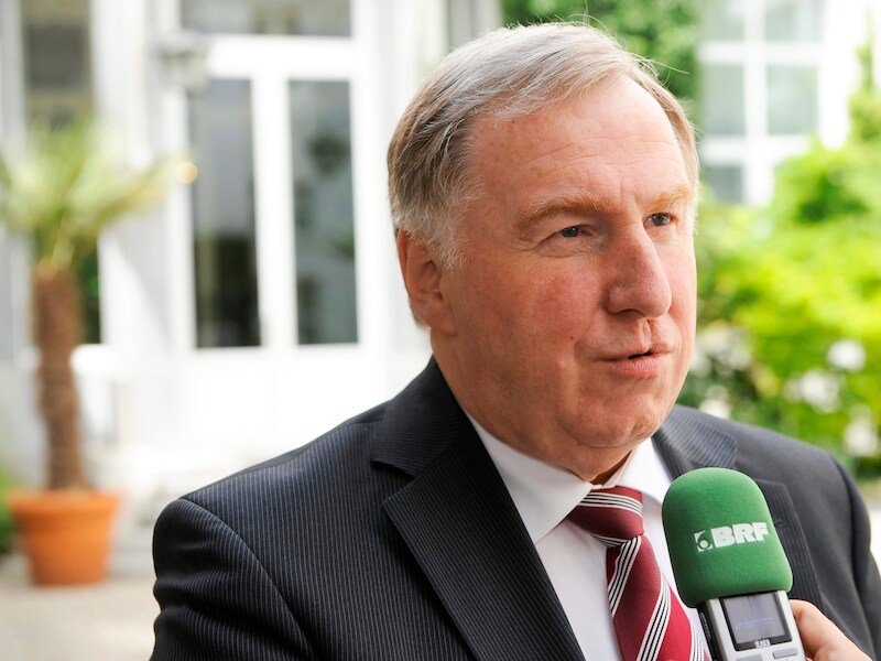 Karl-Heinz Lambertz.