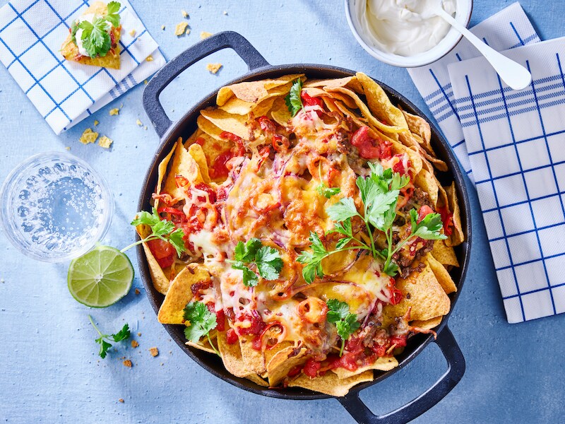 Supporter mee voor het WK met deze cheesy loaded nacho’s