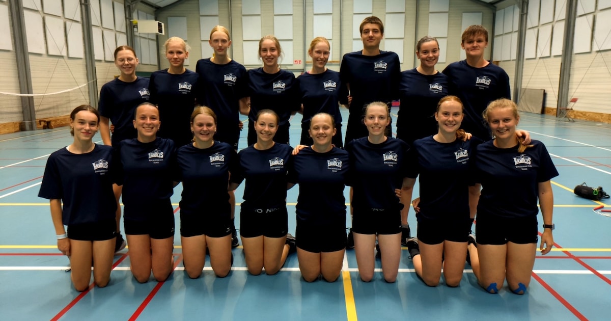 The Handles met 16 skippers naar WK in Japan | Regio | HLN.be