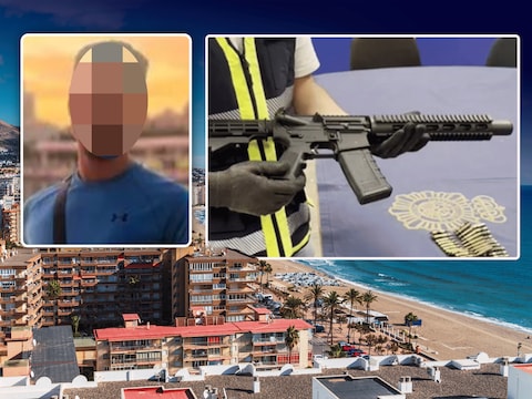Een Spaanse agent toont het moordwapen (inzet rechts) waarmee een huurmoord werd gepleegd in Fuengirola aan de Costa del Sol. De 19-jarige Belgische verdachte werd nu opgepakt in het Oost-Vlaamse Laarne. Inzet links: Jasin A., het slachtoffer van de huurmoord in Fuengirola.