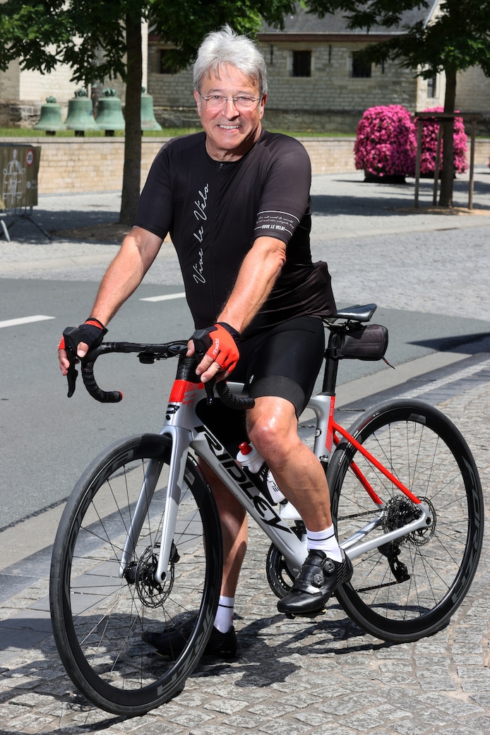 Fitte Garry Hagger viert zestigste verjaardag met straffe transformatie ...