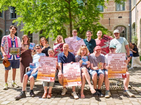 Voorstelling kalender De Zomer is van Mechelen.