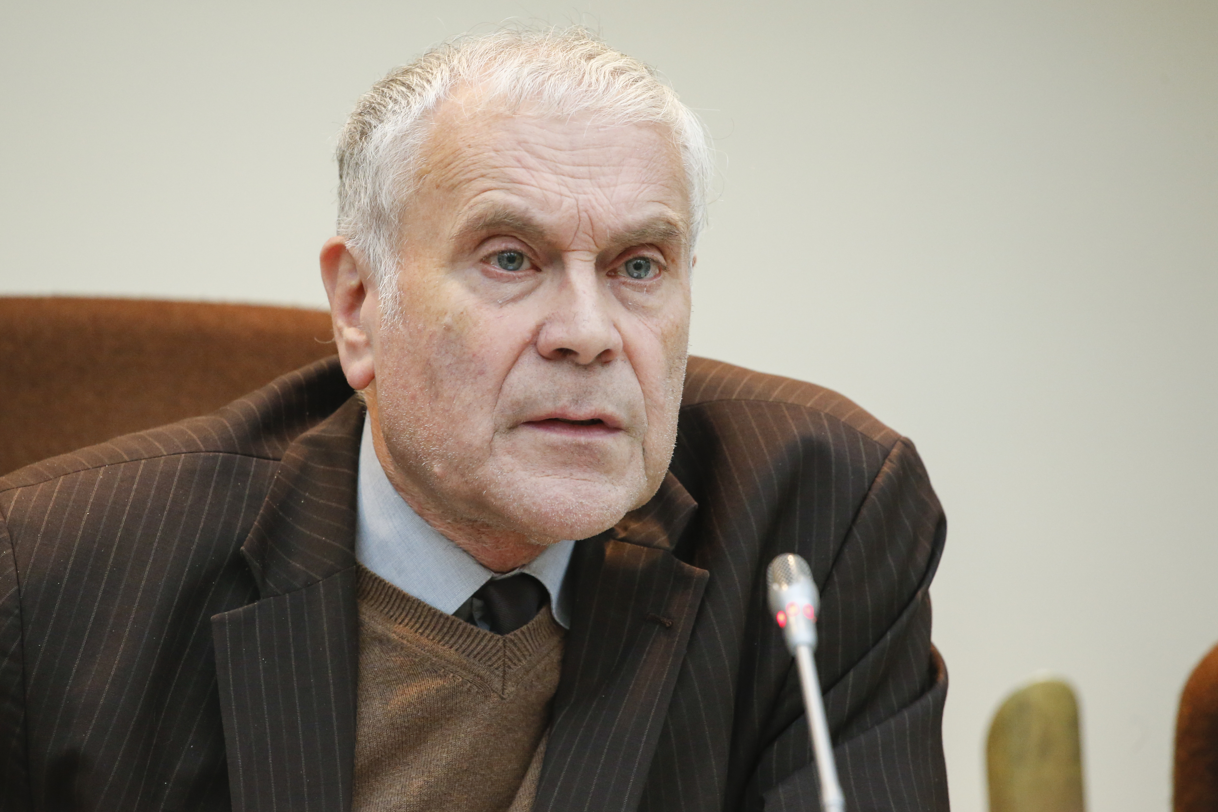 CD&V'er Eric Van Rompuy zei dat de verlaging ook gefinancierd moet worden.
