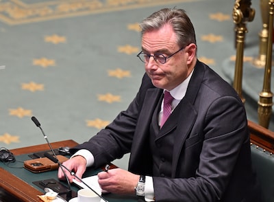 "Ik heb het ook in de pers moeten vernemen": De Wever deelt 