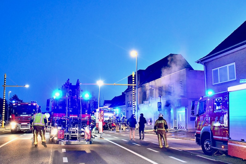 Se produjo un incendio en el club de sol y belleza Sunzone en 't Hoge, en Courtrai.