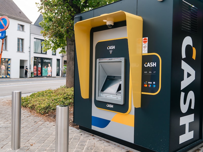 Gemeenteraad geeft duiding over politiefusie en beslist over nieuw cashpoint in Moerzeke