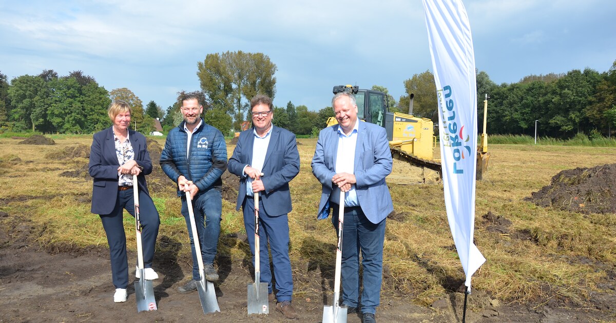 Eerste spadesteek luidt aanleg Heirbrugpark in: “Toegankelijk voor ...