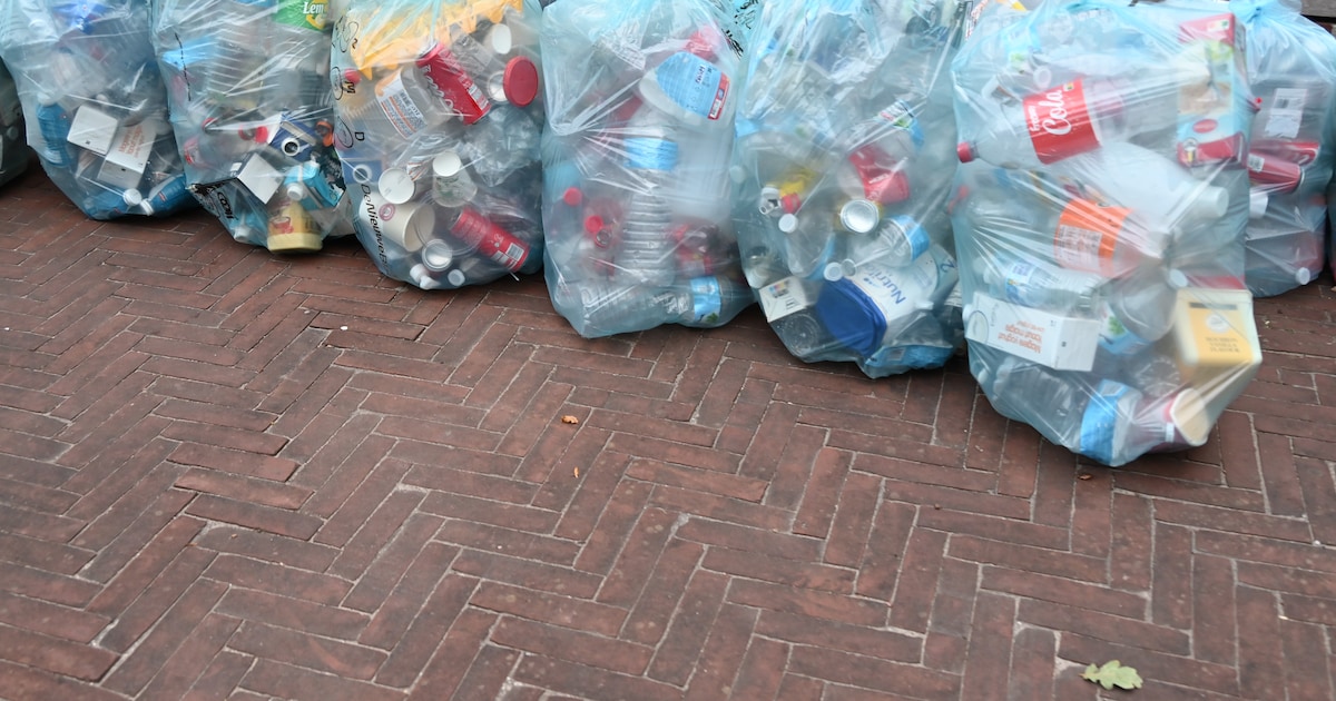 Schelle wijst inwoners op sorteerregels voor PMD