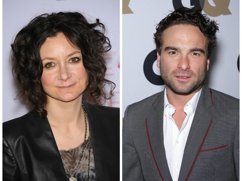 Sara Gilbert en Johnny Galecki.