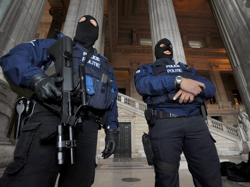 De beveiliging op het terrorismeproces was gisteren messcherp.