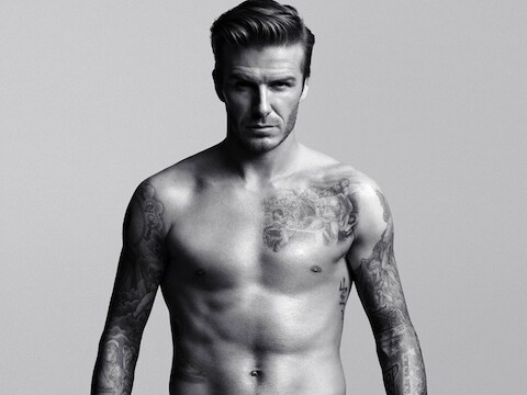 Tijdens zijn fotoshoot voor zijn ondergoedcollectie voor H&M toonde David Beckham zijn poseerkwaliteiten al aan de wereld.