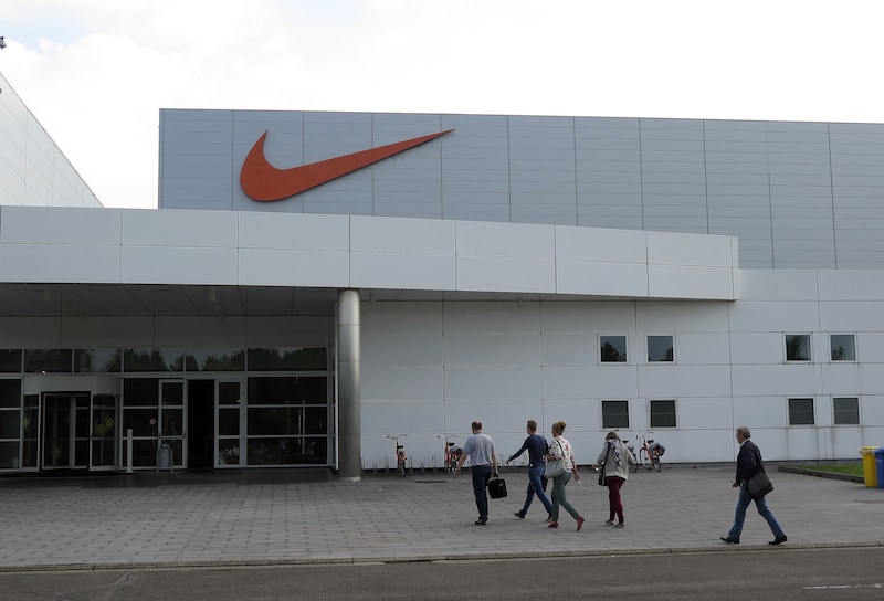 vandaag-bijzondere-ondernemingsraad-bij-nike-in-laakdal-5-000
