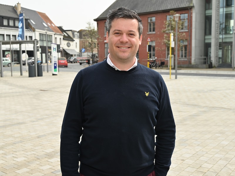 De vakantieplannen van de Ichtegemse burgemeester Lieven Cobbaert: “Eenmaal aan de ontbijttafel gaat mijn aandacht naar het gezin”