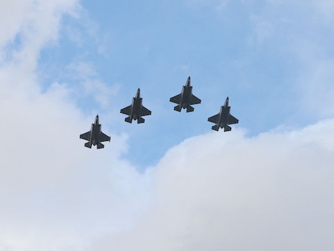 Vier F-35 straaljagers.