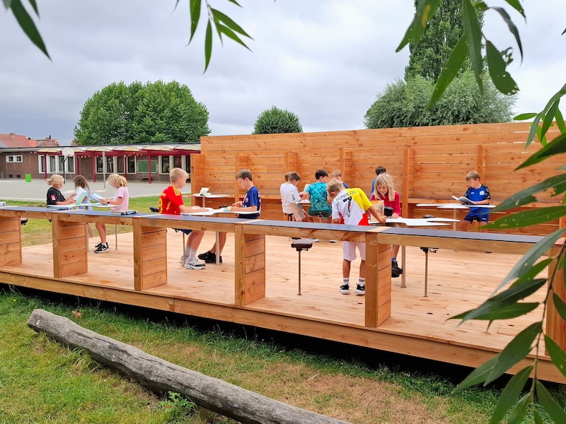 De Zonnewijzer start schooljaar met nieuwe buitenklas en extra opvang: “We kiezen bewust voor meer”