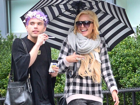 Amanda Bynes op stap met een vriend in New York.