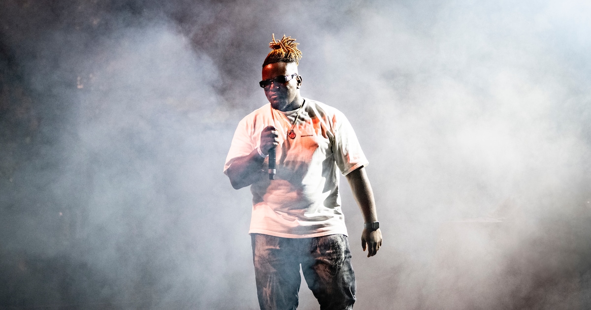 Drugshond betrapt bekende rapper Freddie Konings tijdens controle in ...