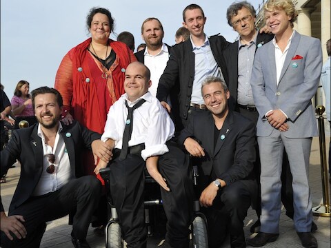 De cast van 'Hasta la vista'.