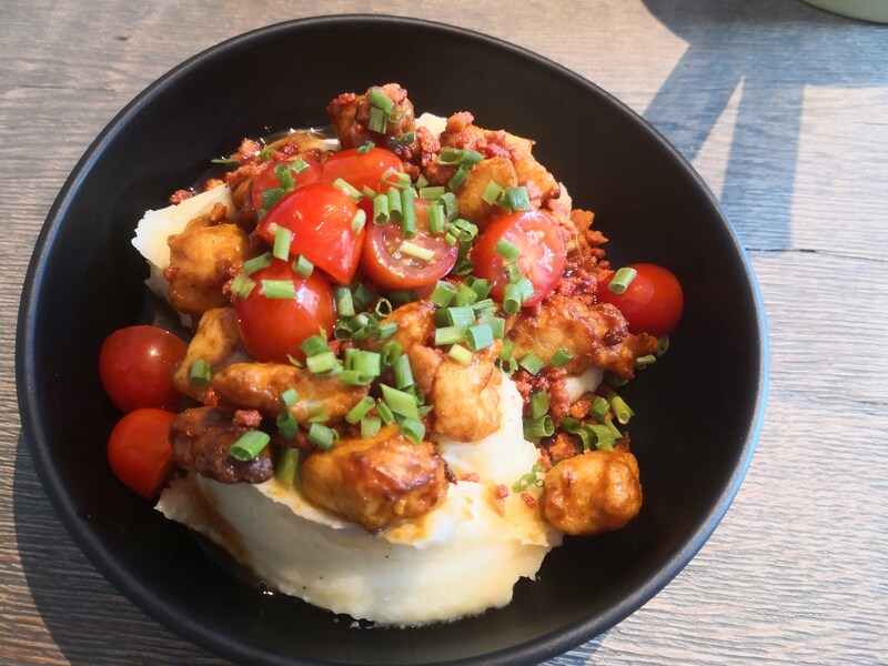 RESTOTIP. Poké Bowl Medard in Diksmuide: “Een kant-en-klaar bordje in ...