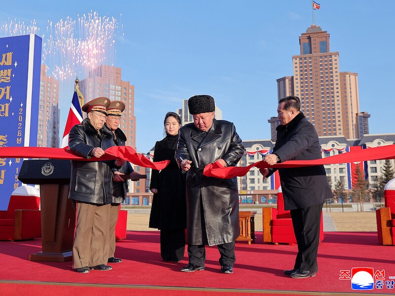 Noord-Korea opent nieuwe woonwijk voor families van in Oekraïne gesneuvelde soldaten