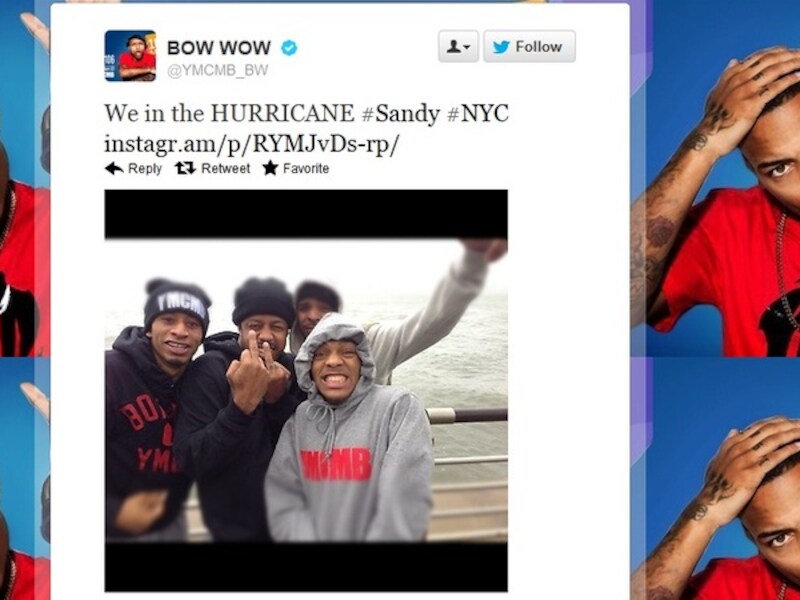 Rapper Bow Wow en zijn maten trotseerden (eventjes) de wind om een foto te nemen.
