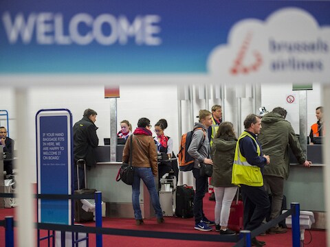 De tijdelijke vertrekhal van Brussels Airlines op Brussels Airport.