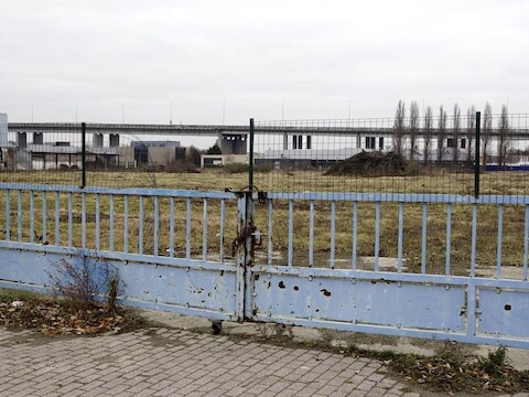 Op deze site in Machelen zou het Uplace-project gebouwd worden, al kan een niet-toegekende milieuvergunning nog roet in het eten gooien.