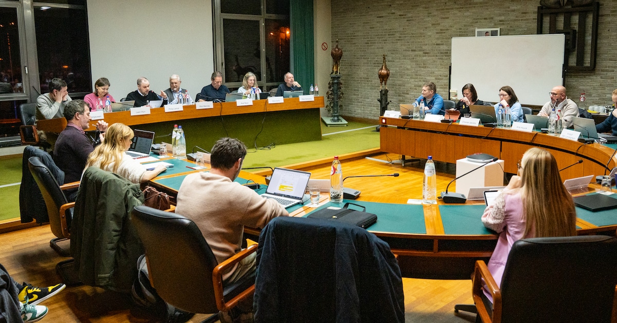 Ook Schelse gemeenteraad keurt motie goed voor behoud spoedgevallendienst AZ Rivierenland