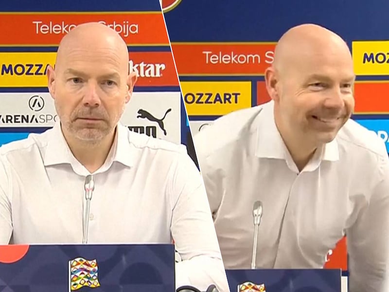 “Geen vragen?”: de wel heel bizarre persconferentie van Deens bondscoach Brian Riemer (ex-Anderlecht)