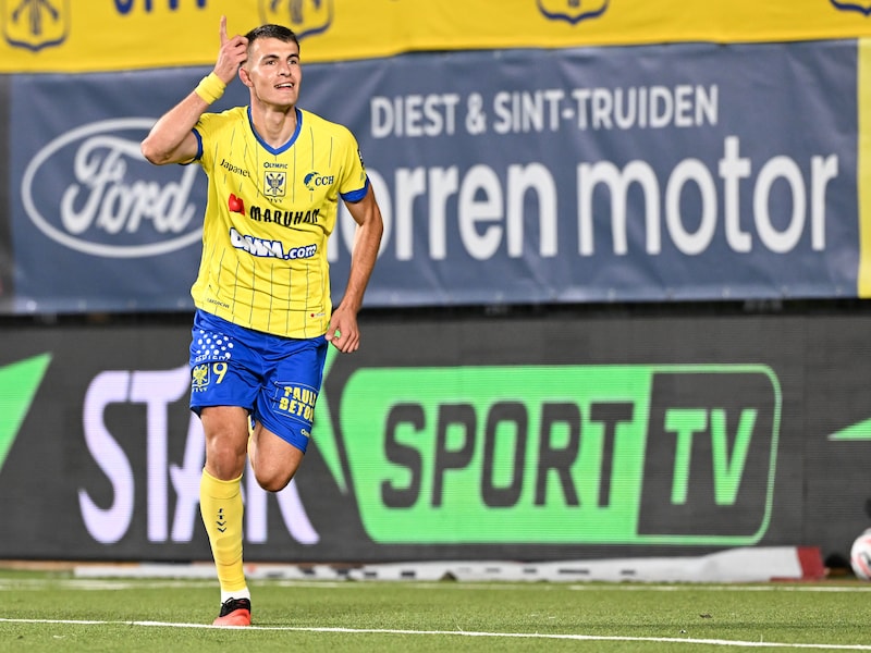 Samed Bazdar (STVV) scoort vier keer in drie matchen: “Het stadion is prachtig en je voelt de fans echt”