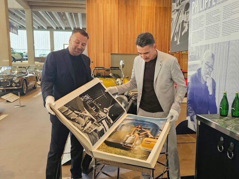 Squadra Abarth & Rally Collection brengt samen met Yves Chung (Pellegrini Design) een ode aan visionaire autodesigners, hun iconische wagens én tijdloos binnenhuis- en meubeldesign (1960–1980).

