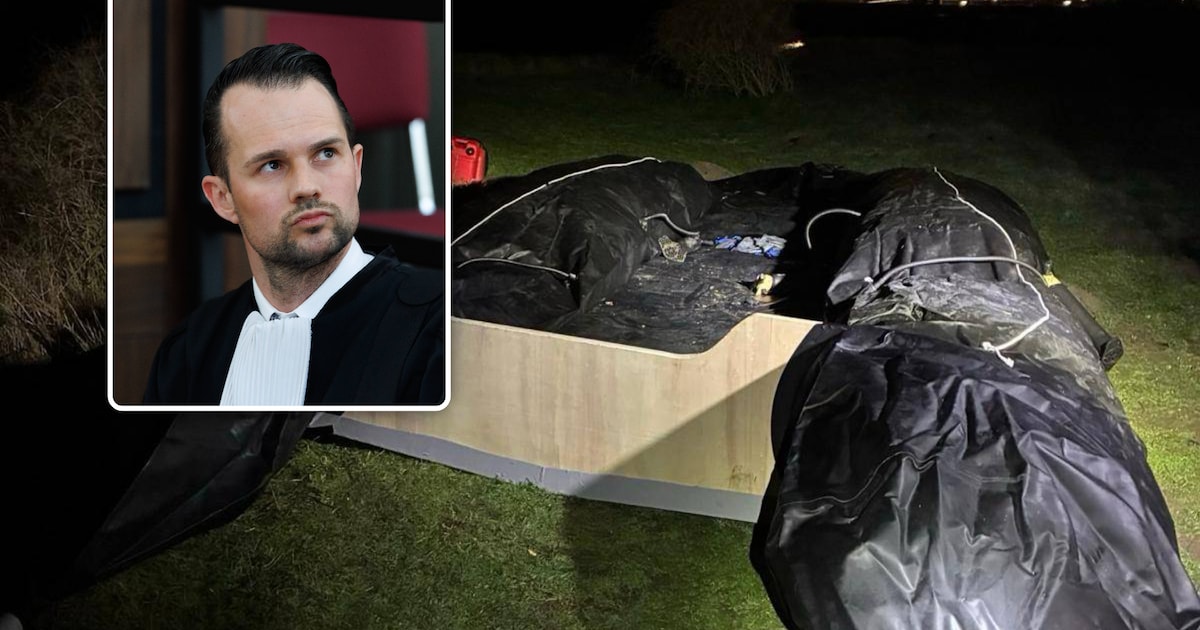 Man (27) wordt aangewezen als mensensmokkelaar en riskeert 3 jaar cel, maar vraagt vrijspraak: “Ik w